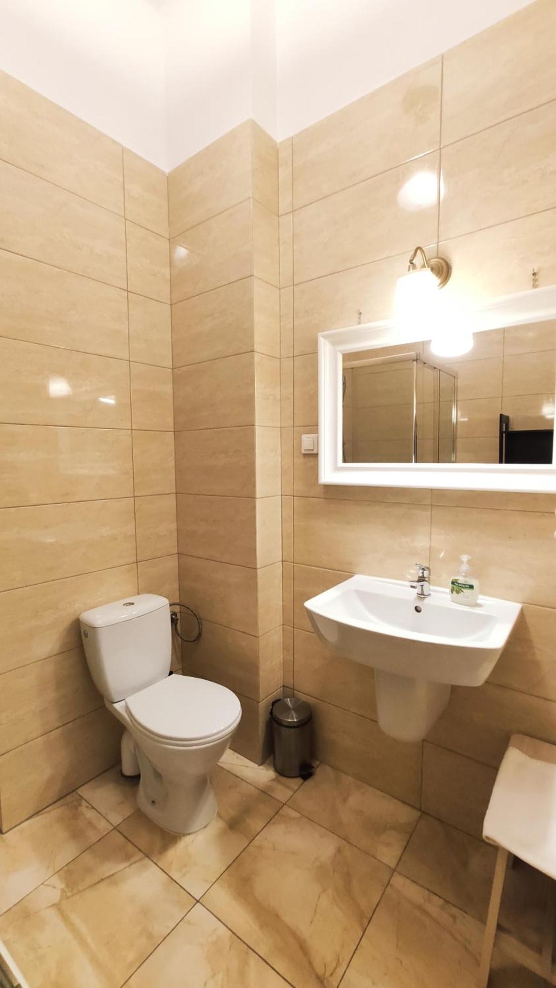 Florianska 10 C-D By Homeprime Cracovia Exterior foto